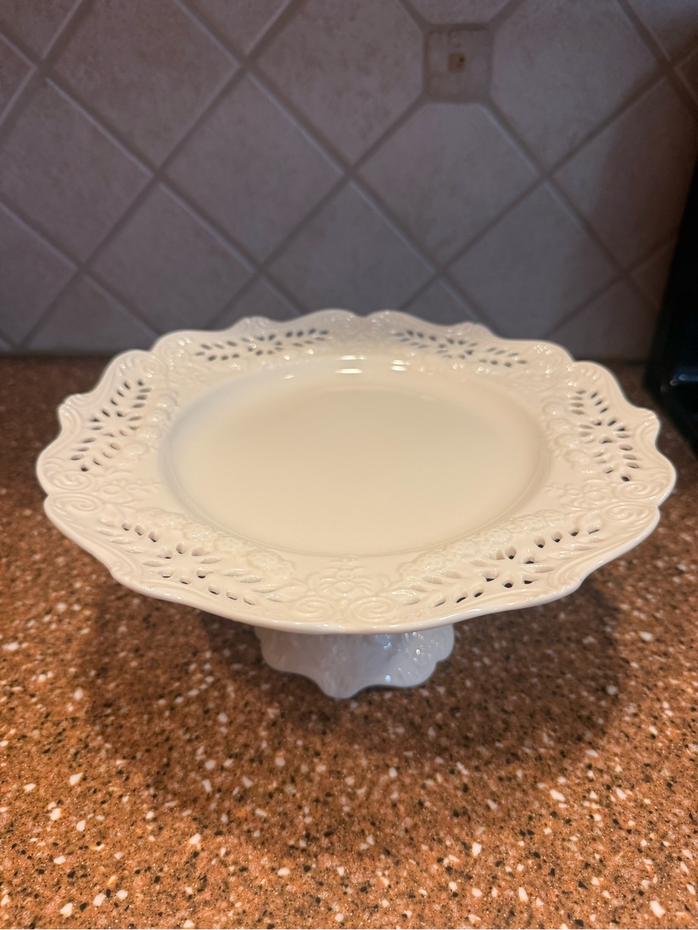 Vintage Collection White Porcelain Pedestal Cake Stand Lace Edge Dessert Plate
